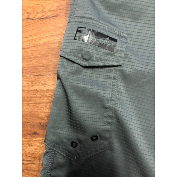 Pelagic Dri-Flex Hybrid II Fishing Shorts - Size 40 - Picture 7 of 16